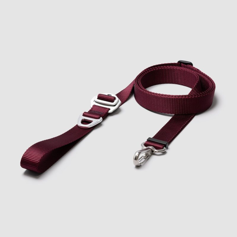 lifetime lite adjustable leash for active dogs handmade in colorado by atlas pet company --maroon