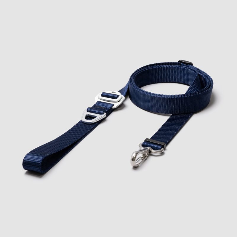 lifetime lite adjustable leash for active dogs handmade in colorado by atlas pet company --navy